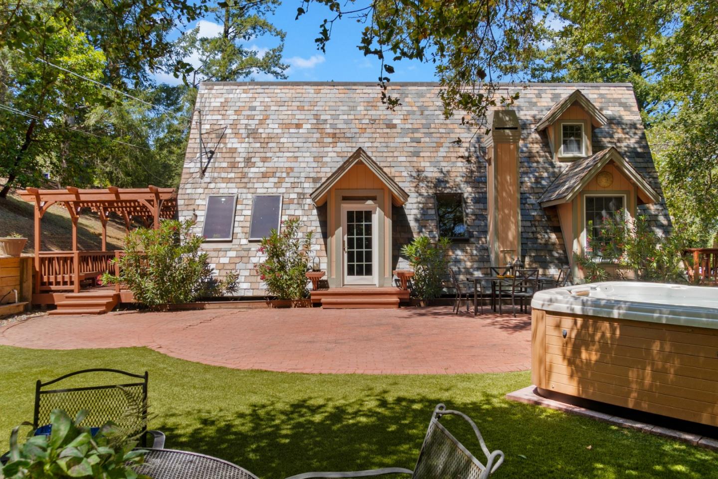 25405 Adams RD, LosGatos_1, CA 95033, Photo 2