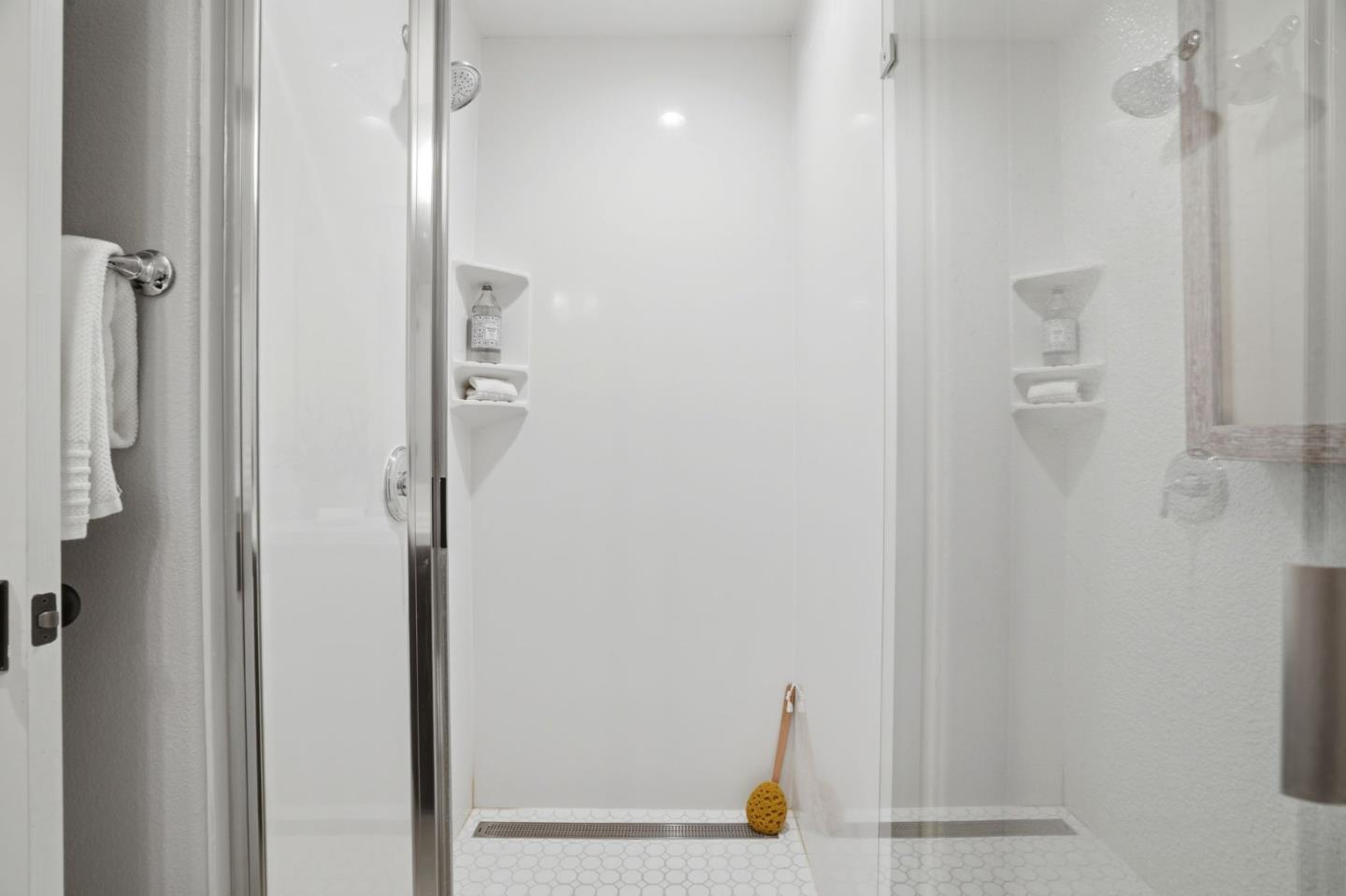 Photo #42: ML82046888 Listing: Photo #42