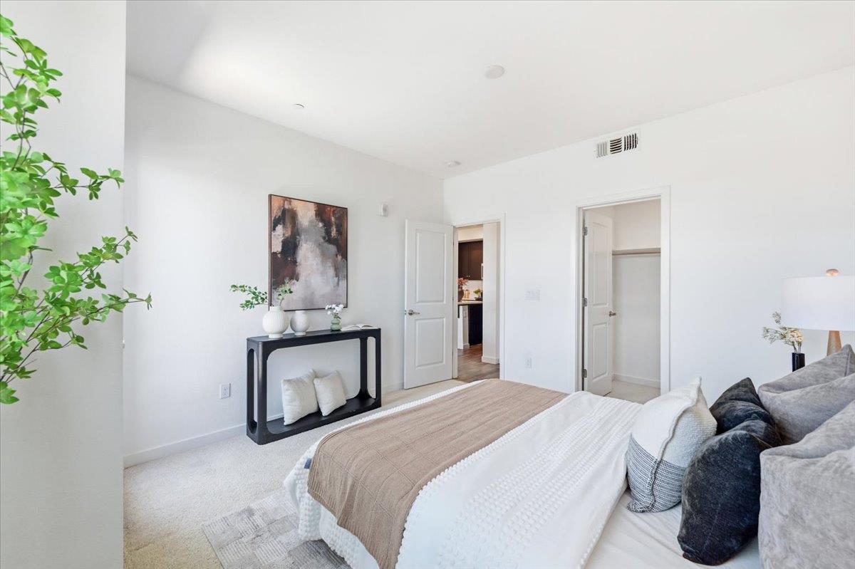 Photo #22: ML82046897 Listing: Photo #22