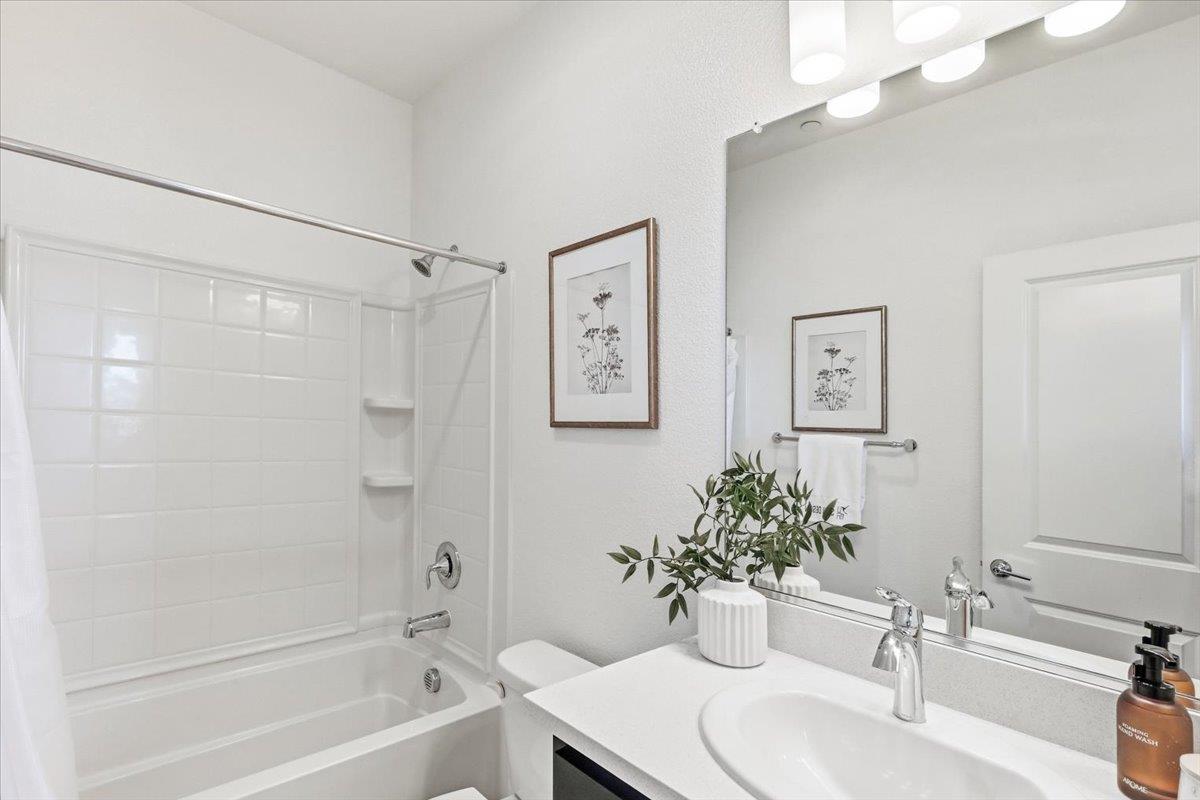 Photo #31: ML82046897 Listing: Photo #31