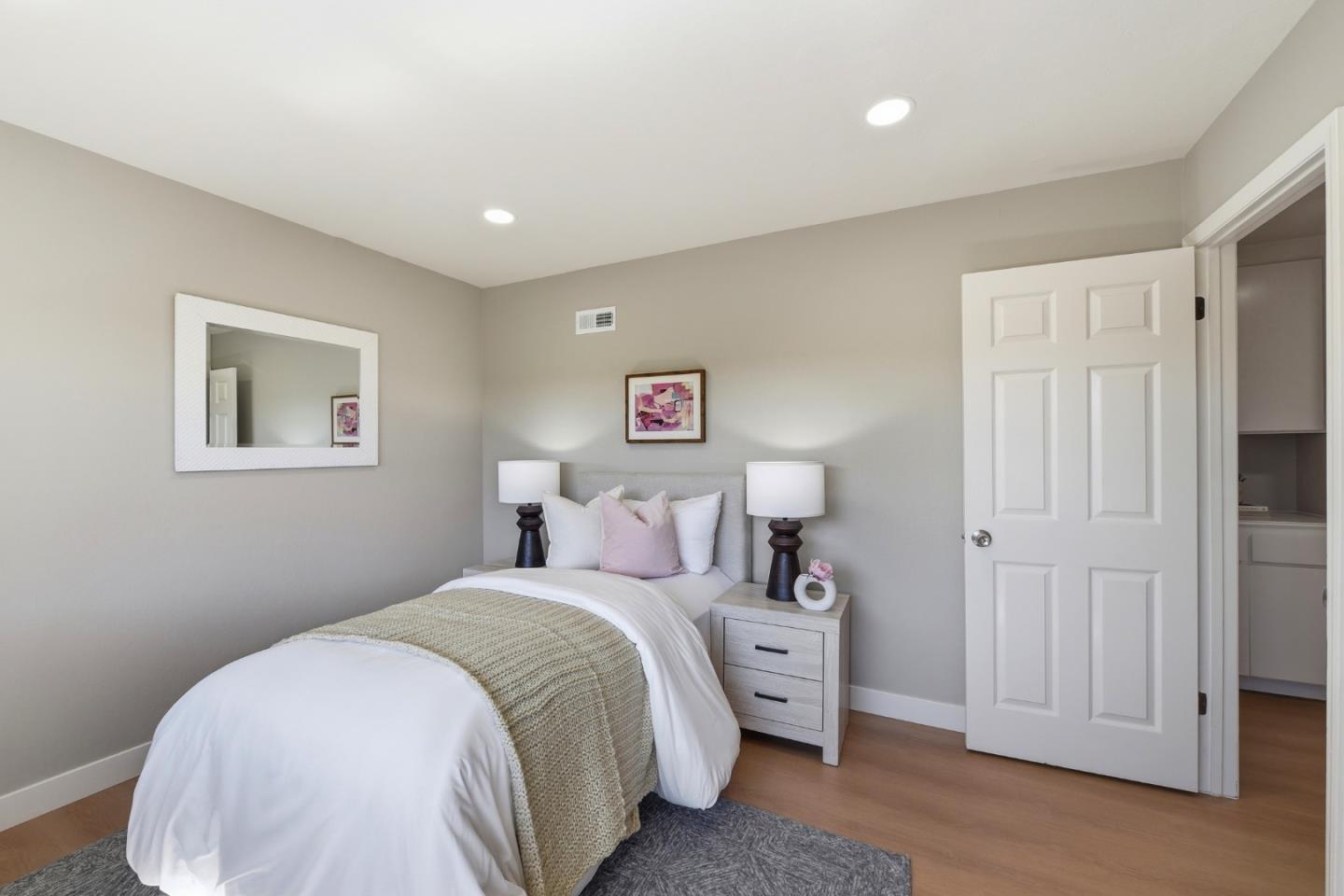 Photo #24: ML82046919 Listing: Photo #24