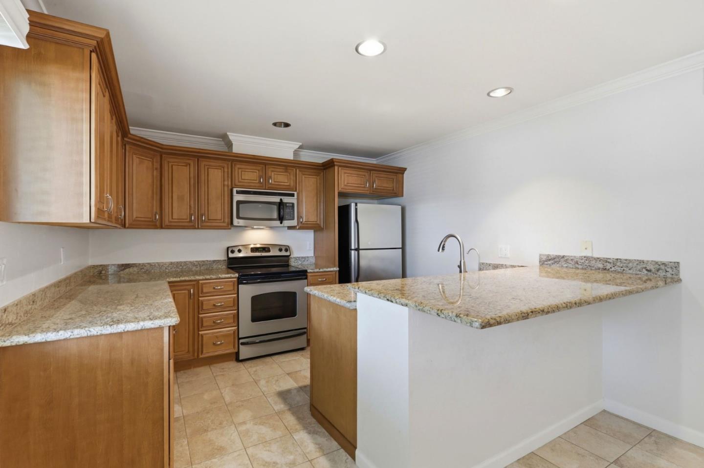 Photo #10: ML82046926 Listing: Photo #10