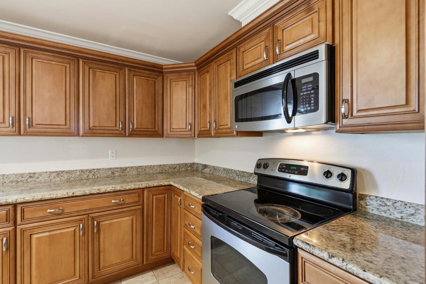 Photo #7: ML82046926 Listing: Photo #7