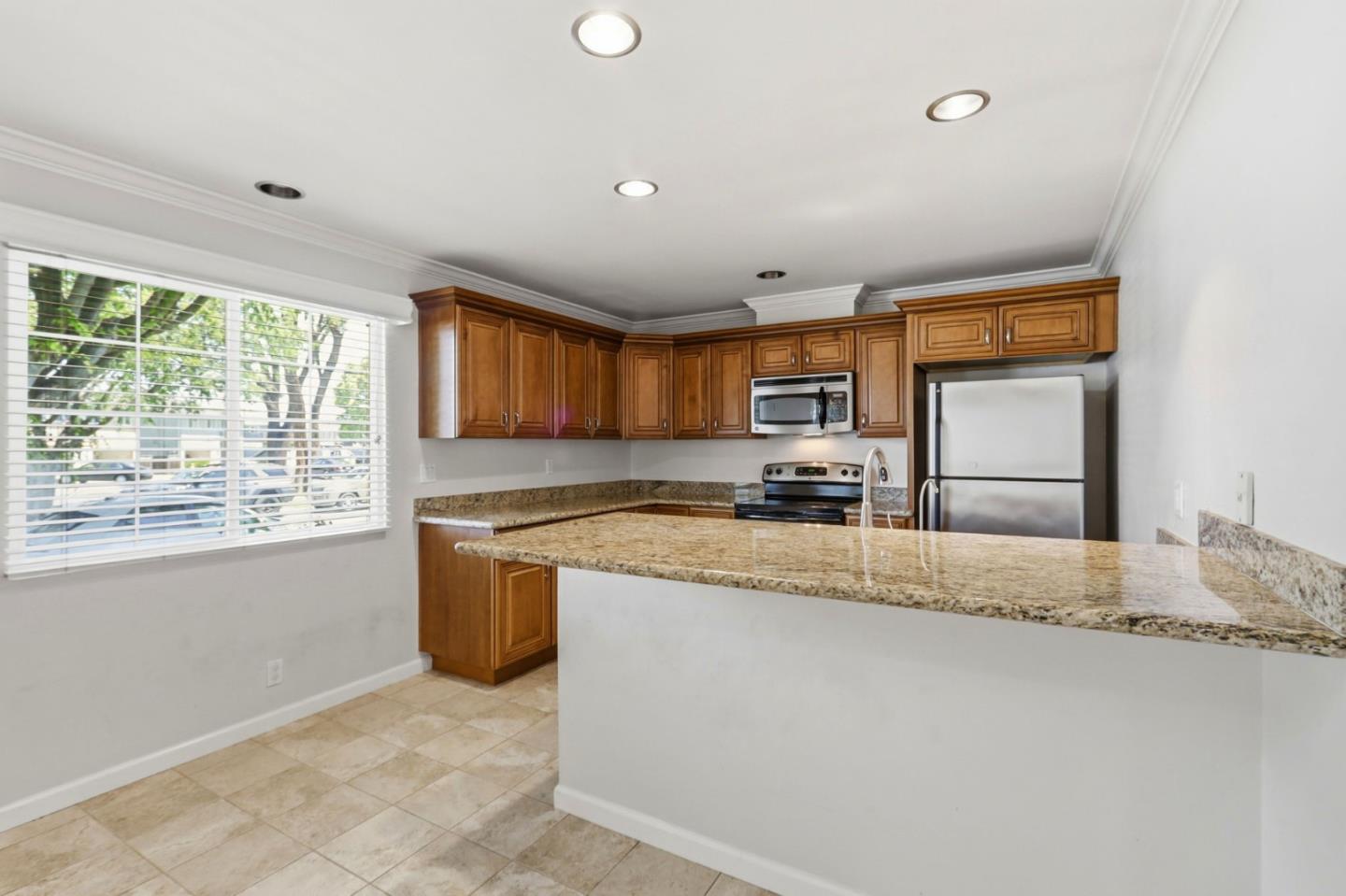 Photo #8: ML82046926 Listing: Photo #8