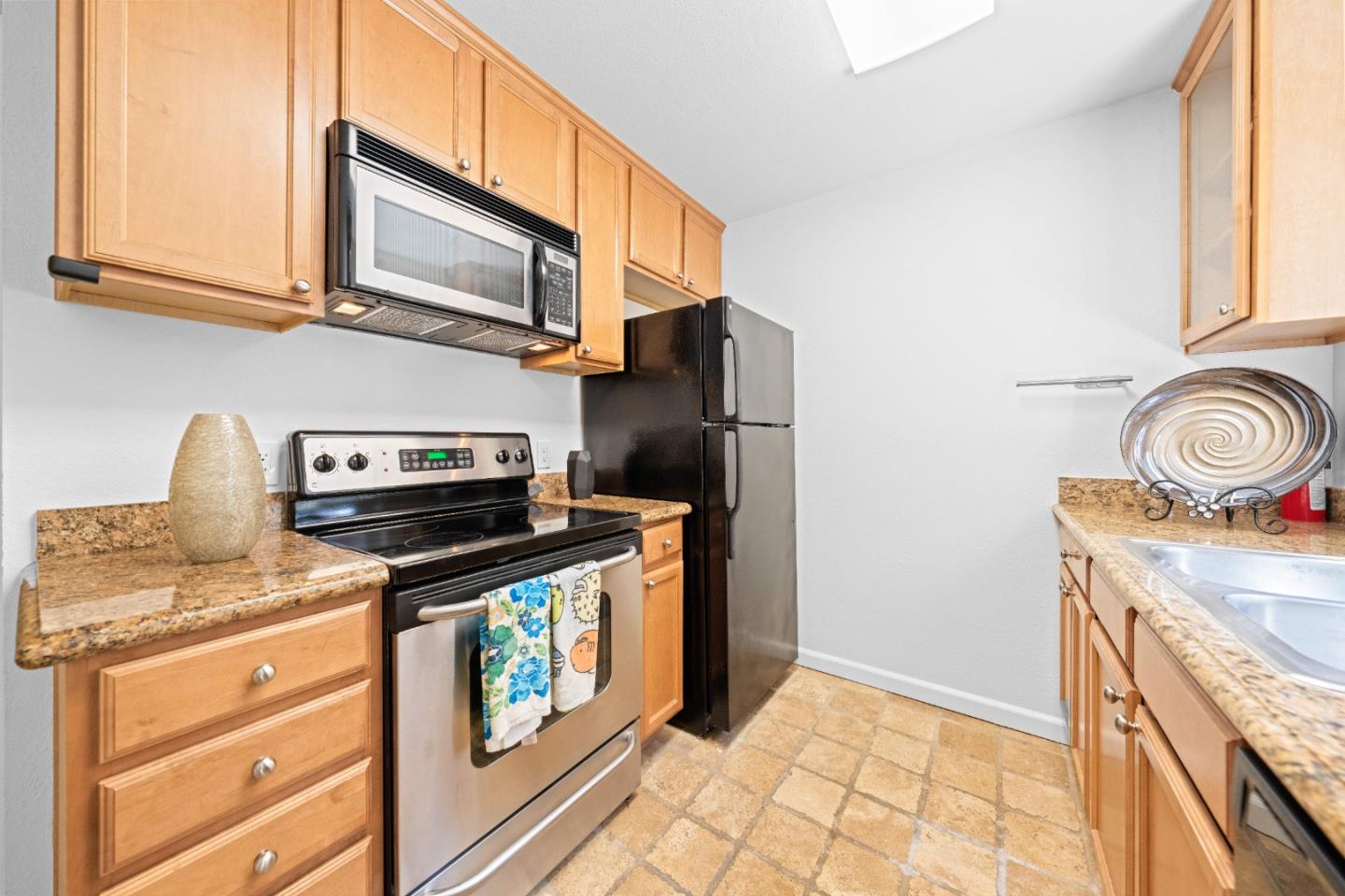 Photo #6: ML82046936 Listing: Photo #6