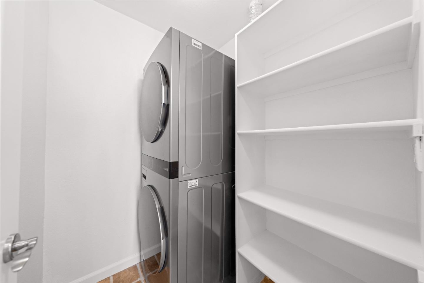 Photo #8: ML82046936 Listing: Photo #8