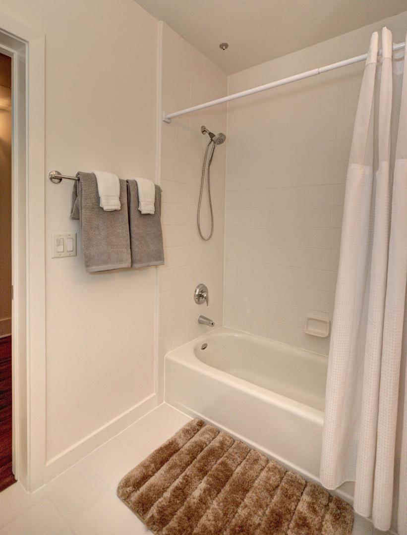 Photo #11: ML82046937 Listing: Photo #11