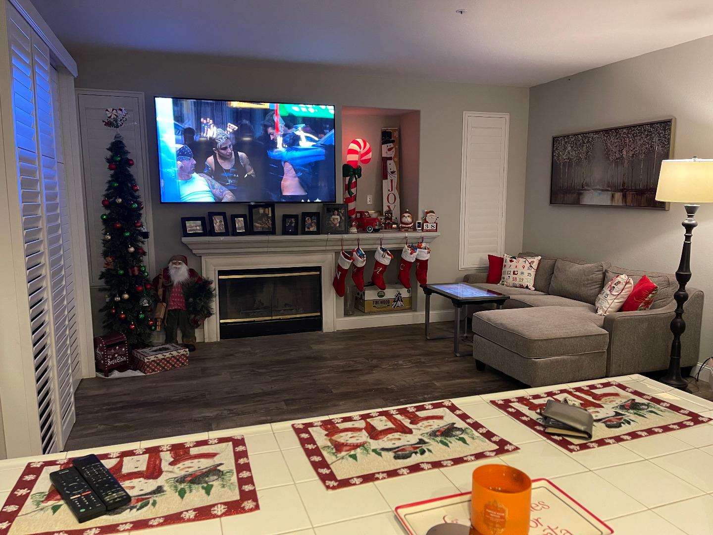 214 Astor Way