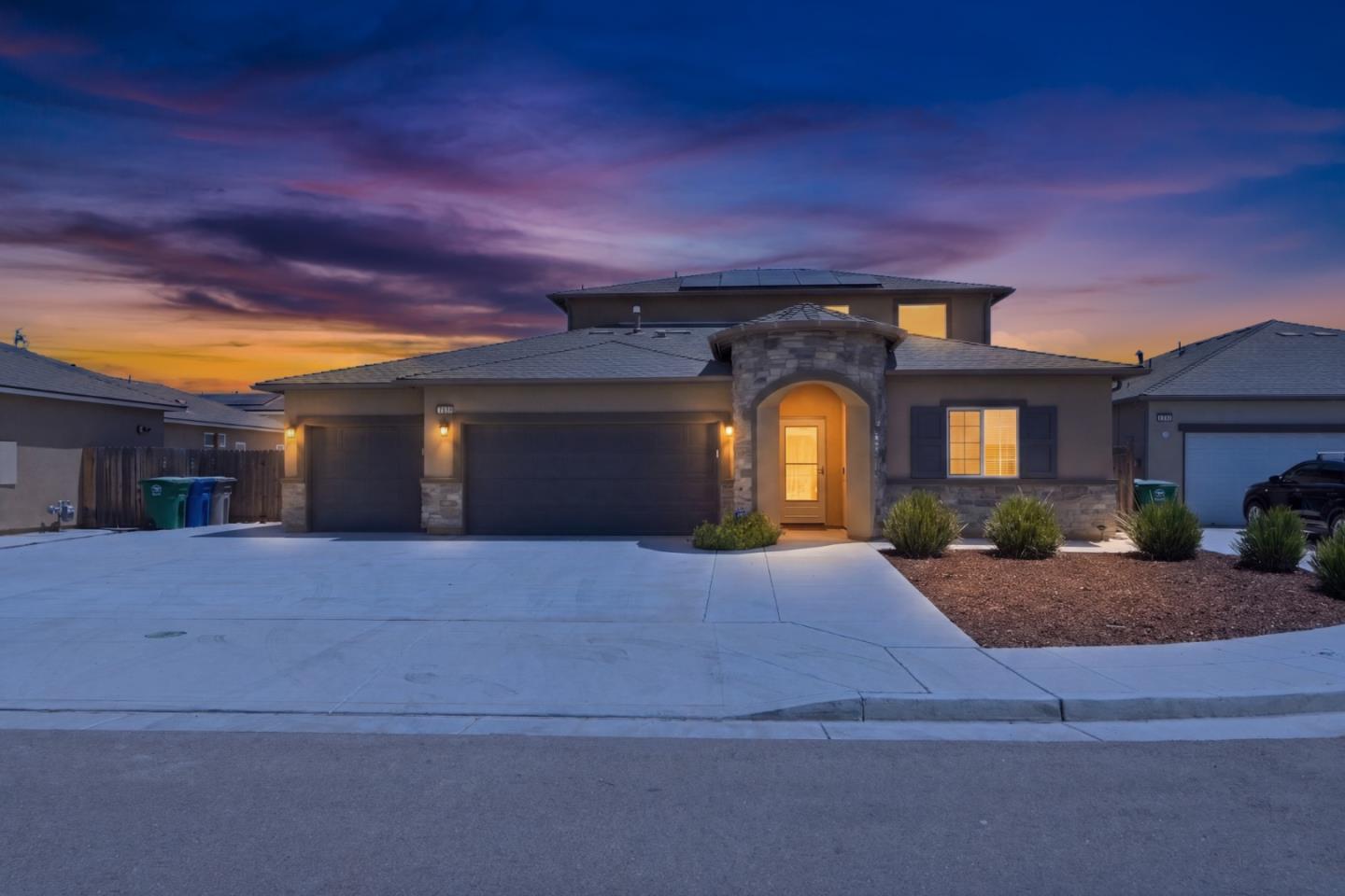 Front Image Thumbnail for ML82046957