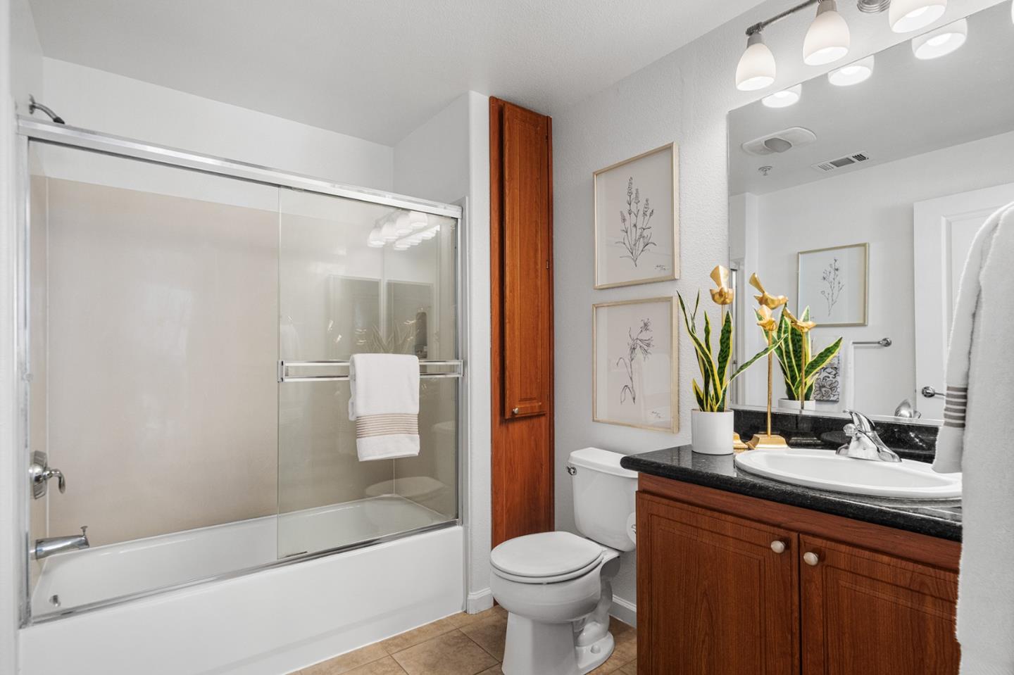 Photo #7: ML82046966 Listing: Photo #7