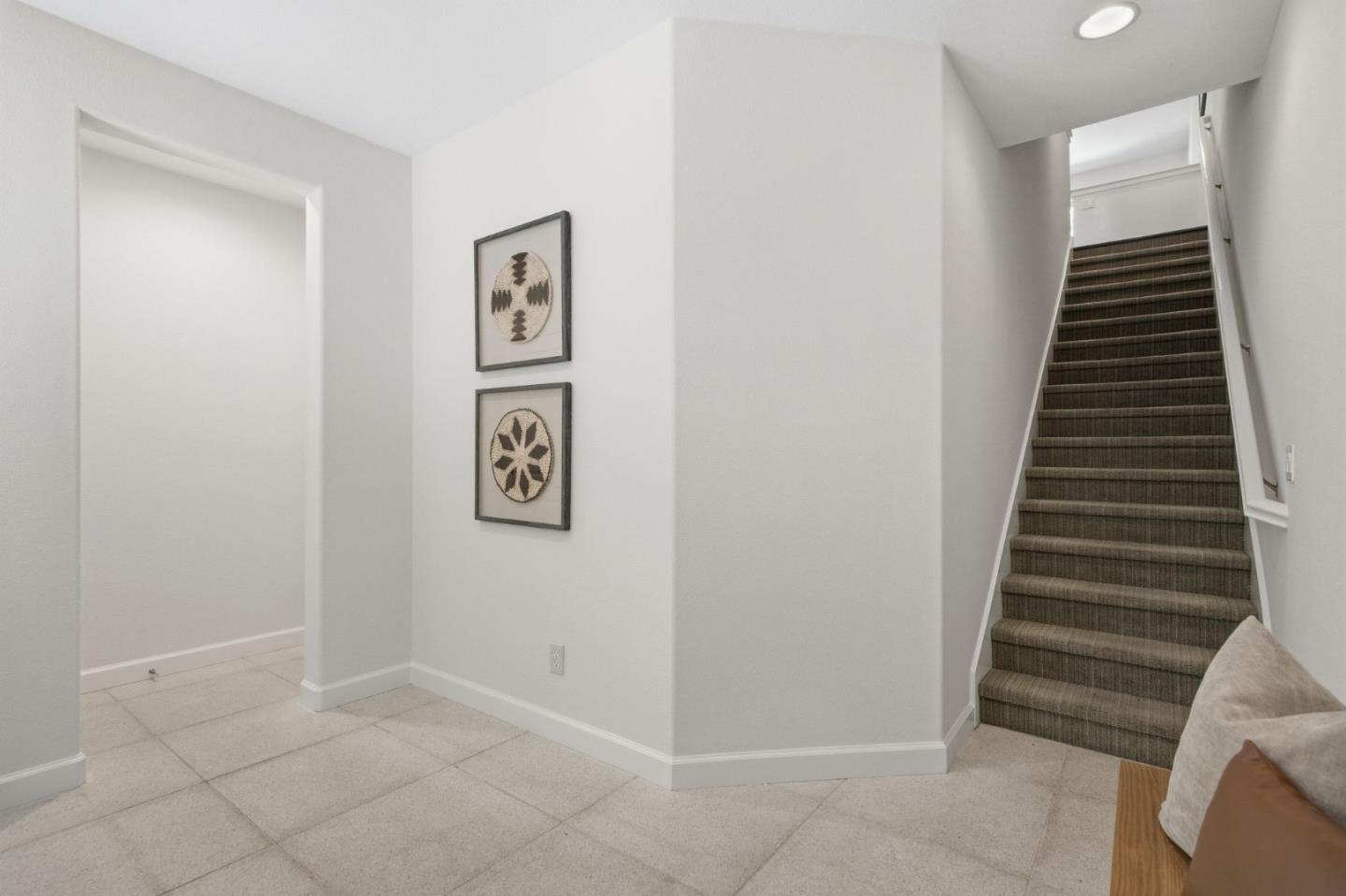 Photo #5: ML82047001 Listing: Photo #5