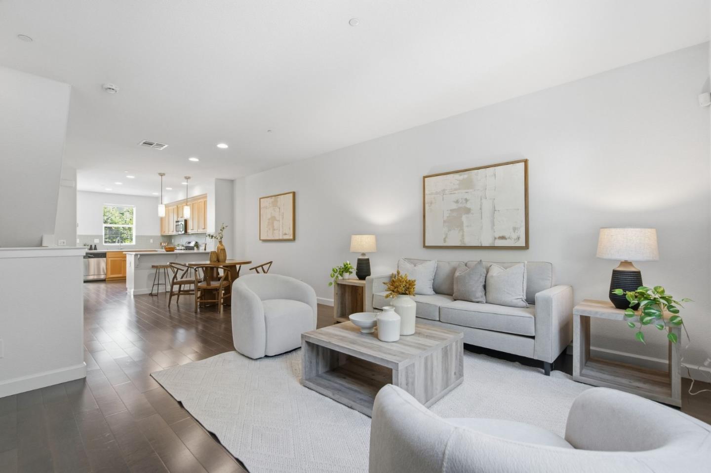 Photo #8: ML82047001 Listing: Photo #8