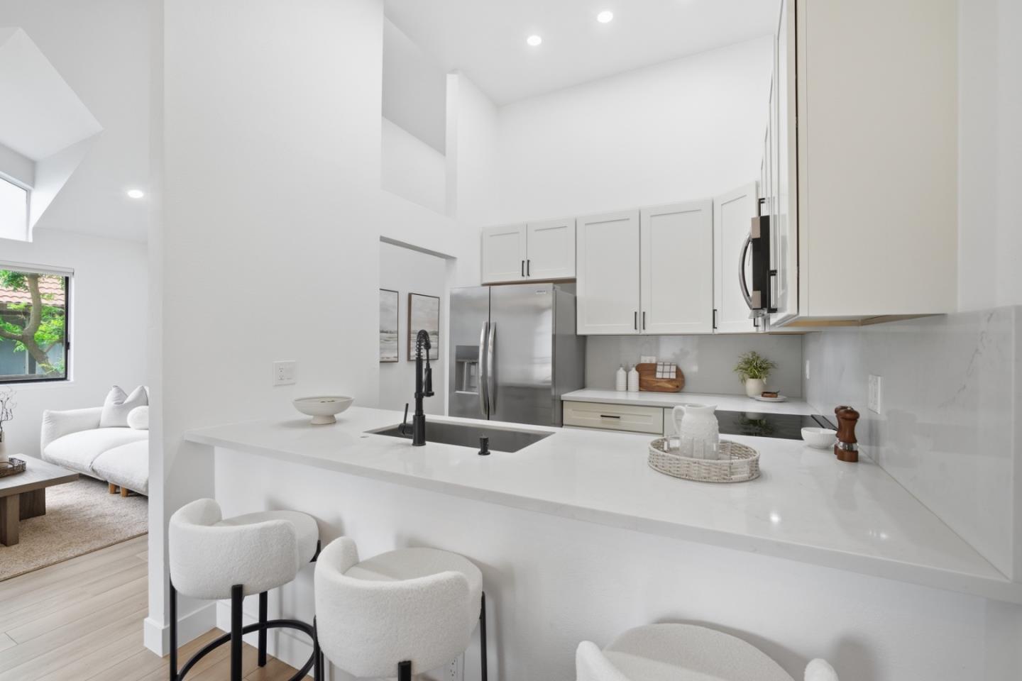 Photo #11: ML82047006 Listing: Photo #11