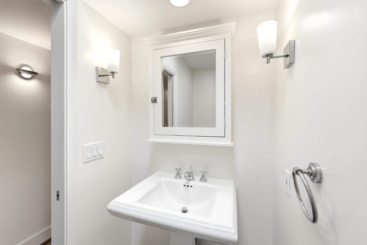 Photo #11: ML82047025 Listing: Photo #11