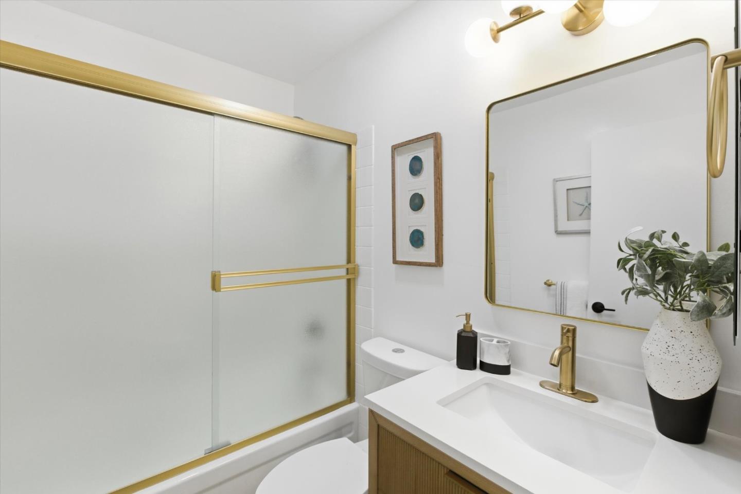 Photo #28: ML82047034 Listing: Photo #28