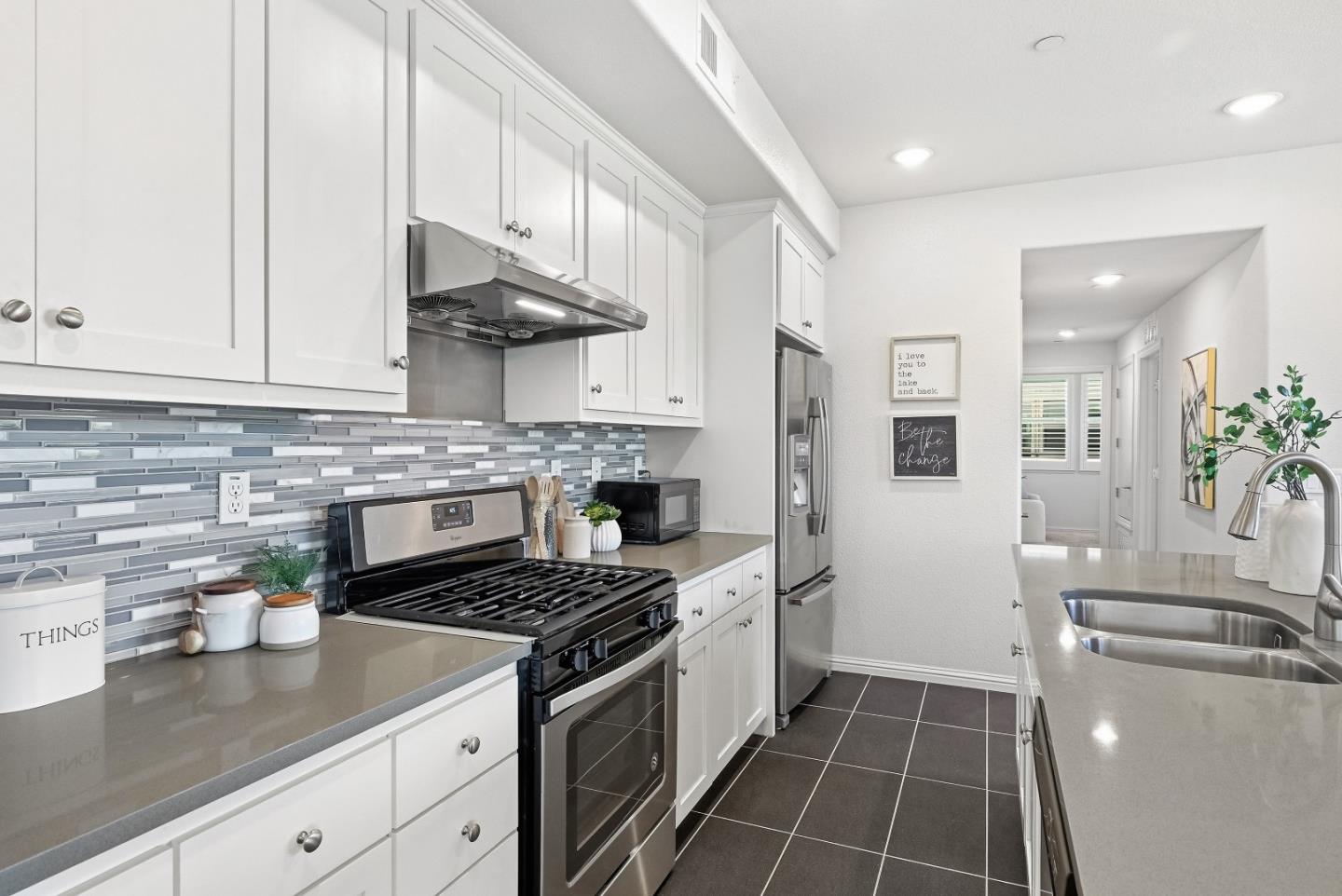 Photo #10: ML82047039 Listing: Photo #10