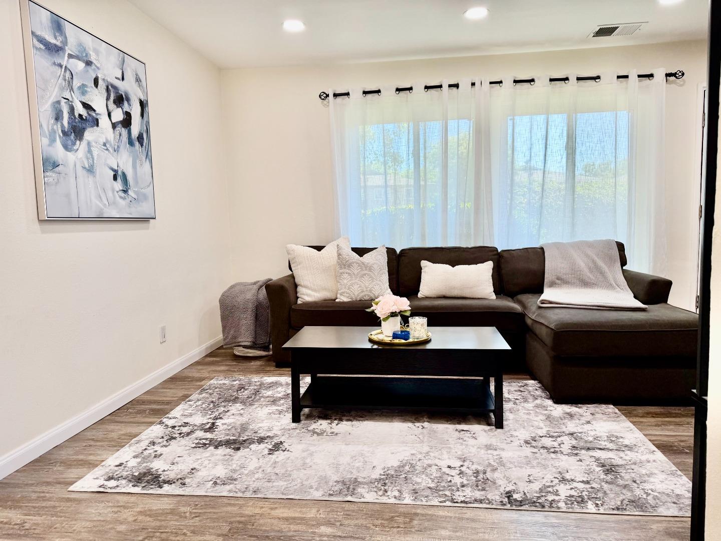 Photo #2: ML82047044 Listing: Photo #2