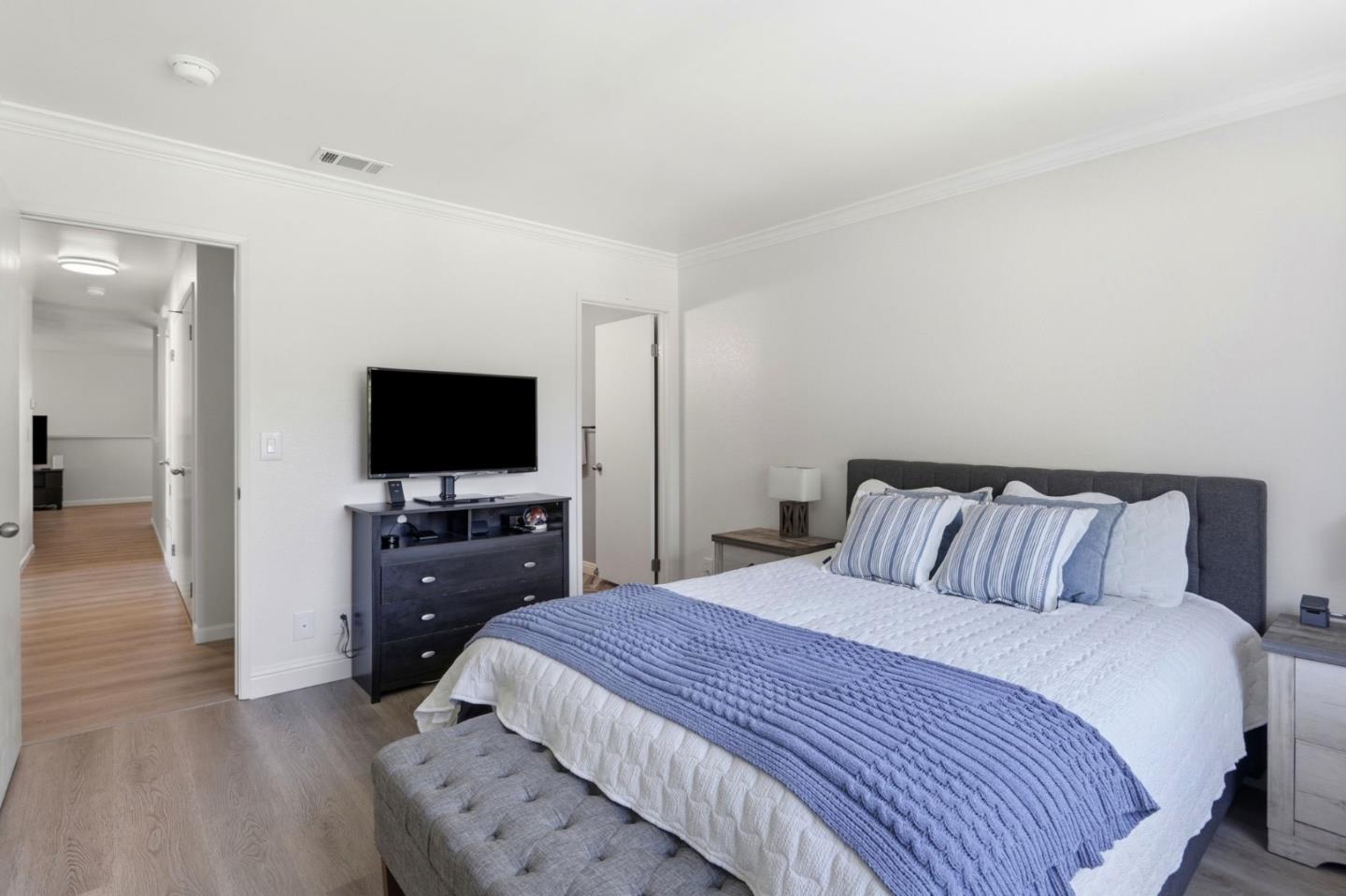 Photo #18: ML82047045 Listing: Photo #18