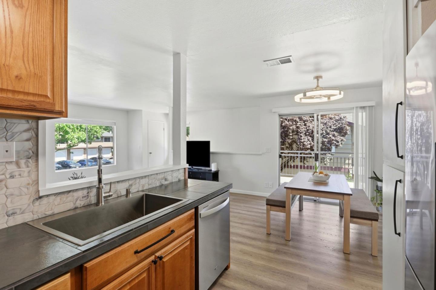 Photo #5: ML82047045 Listing: Photo #5