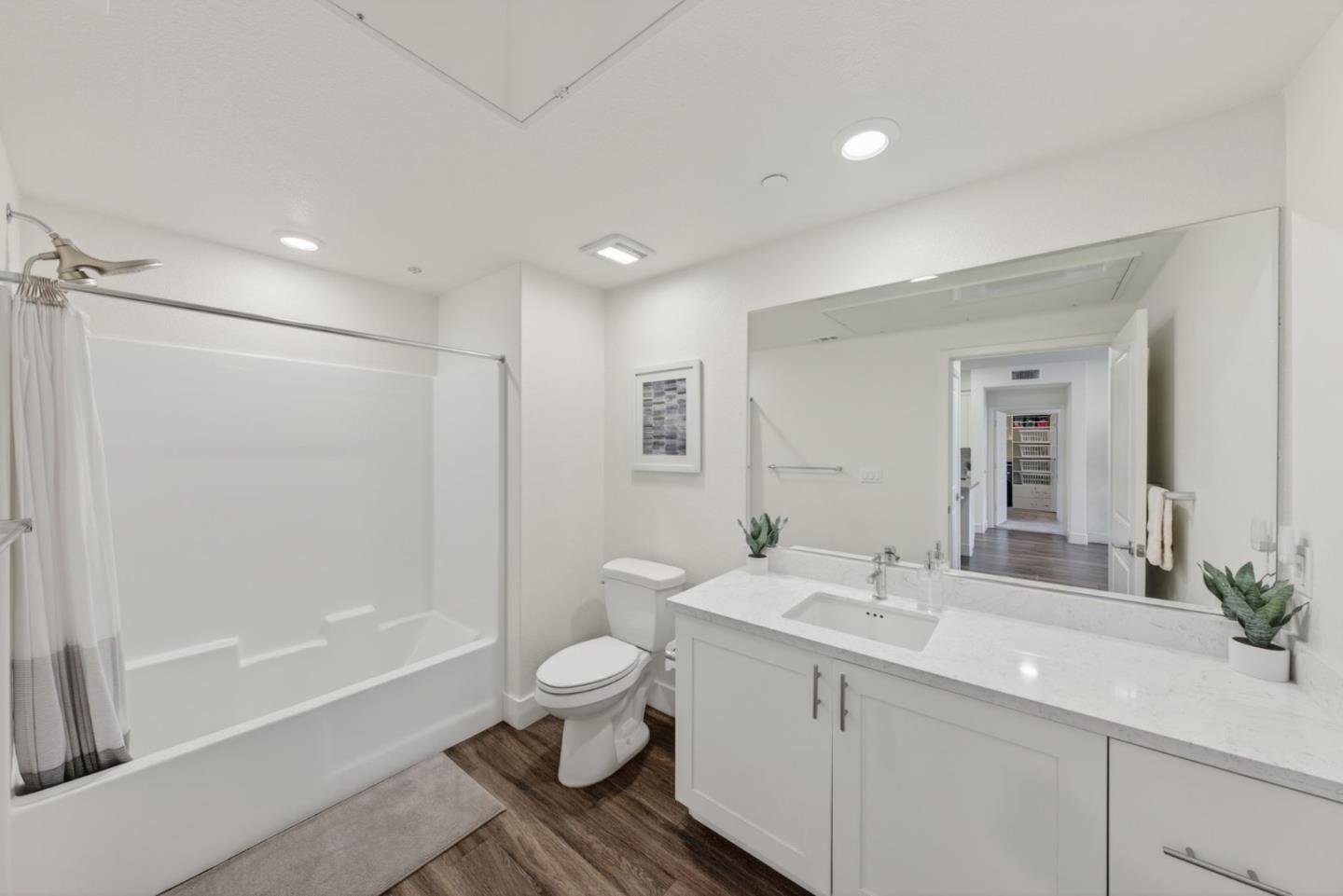 Photo #27: ML82047063 Listing: Photo #27