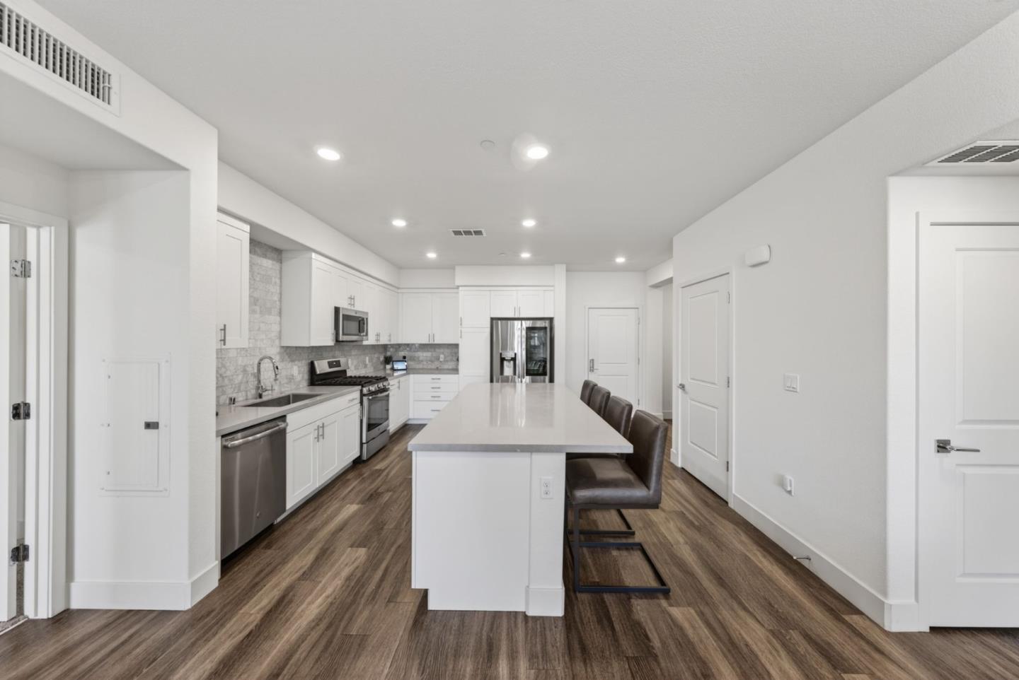 Photo #8: ML82047063 Listing: Photo #8