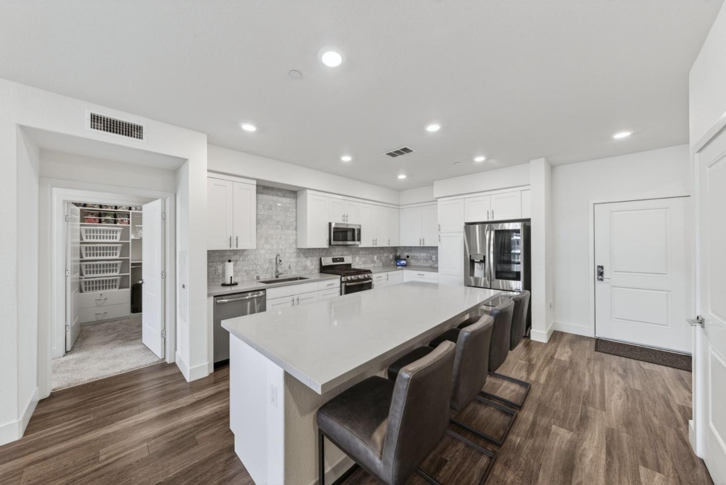 Photo #9: ML82047063 Listing: Photo #9