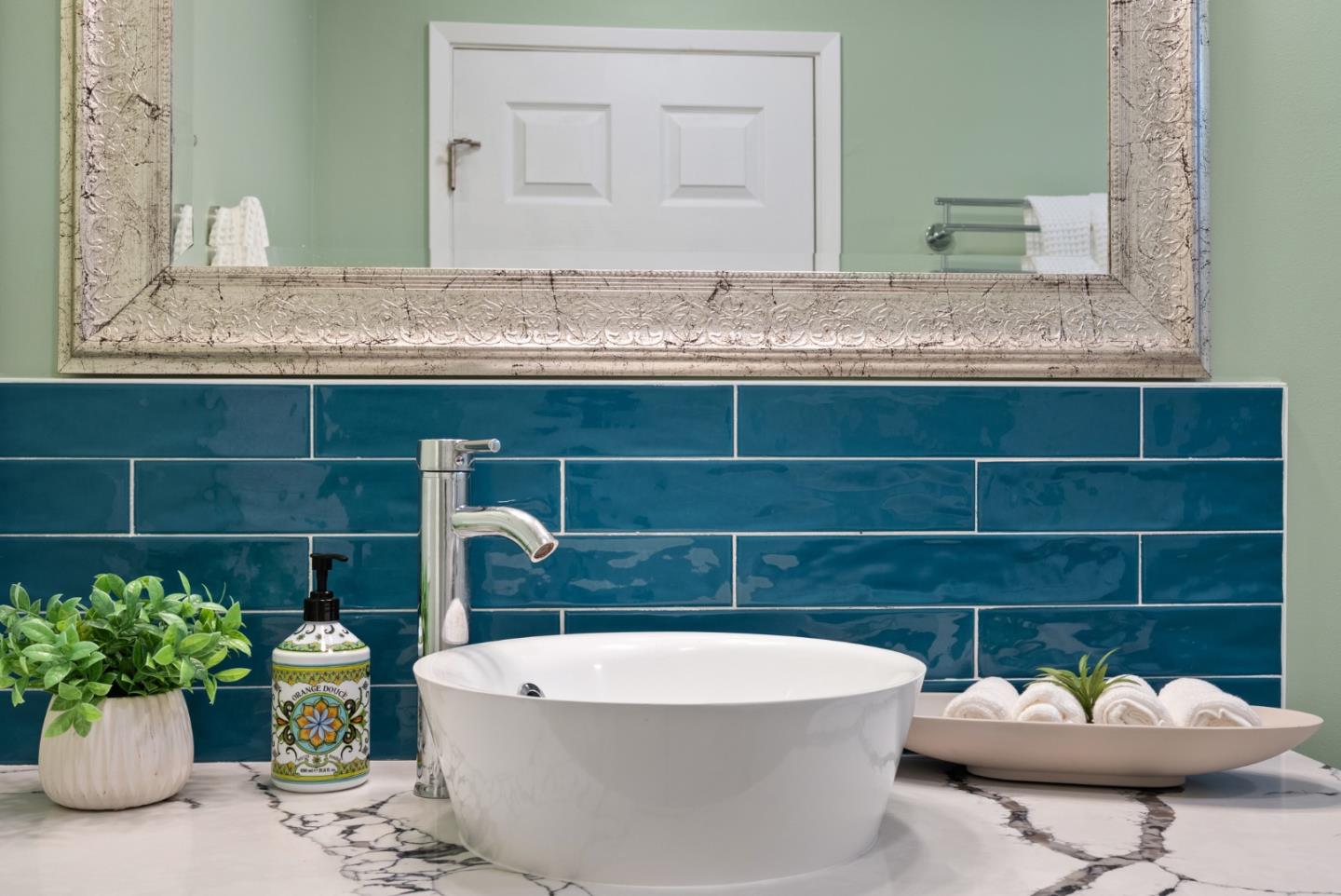 Photo #25: ML82047068 Listing: Photo #25