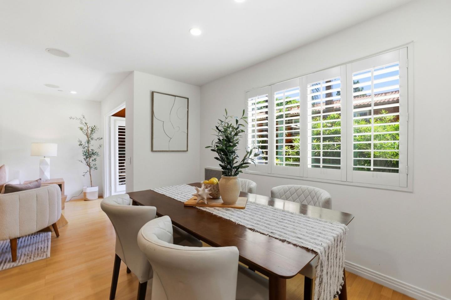 Photo #12: ML82047080 Listing: Photo #12
