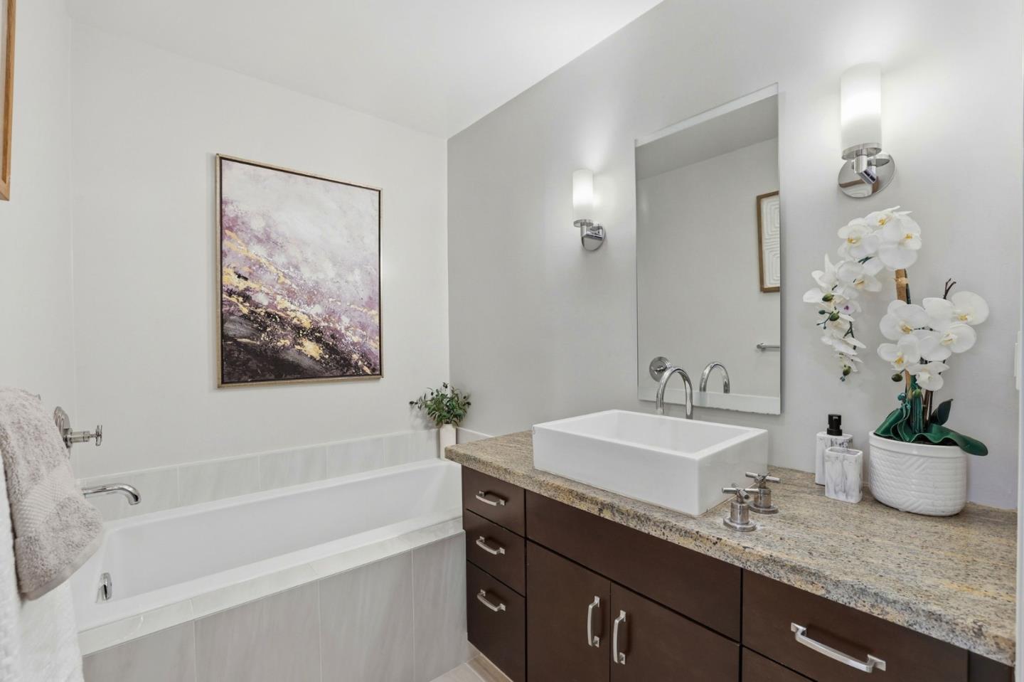 Photo #16: ML82047080 Listing: Photo #16