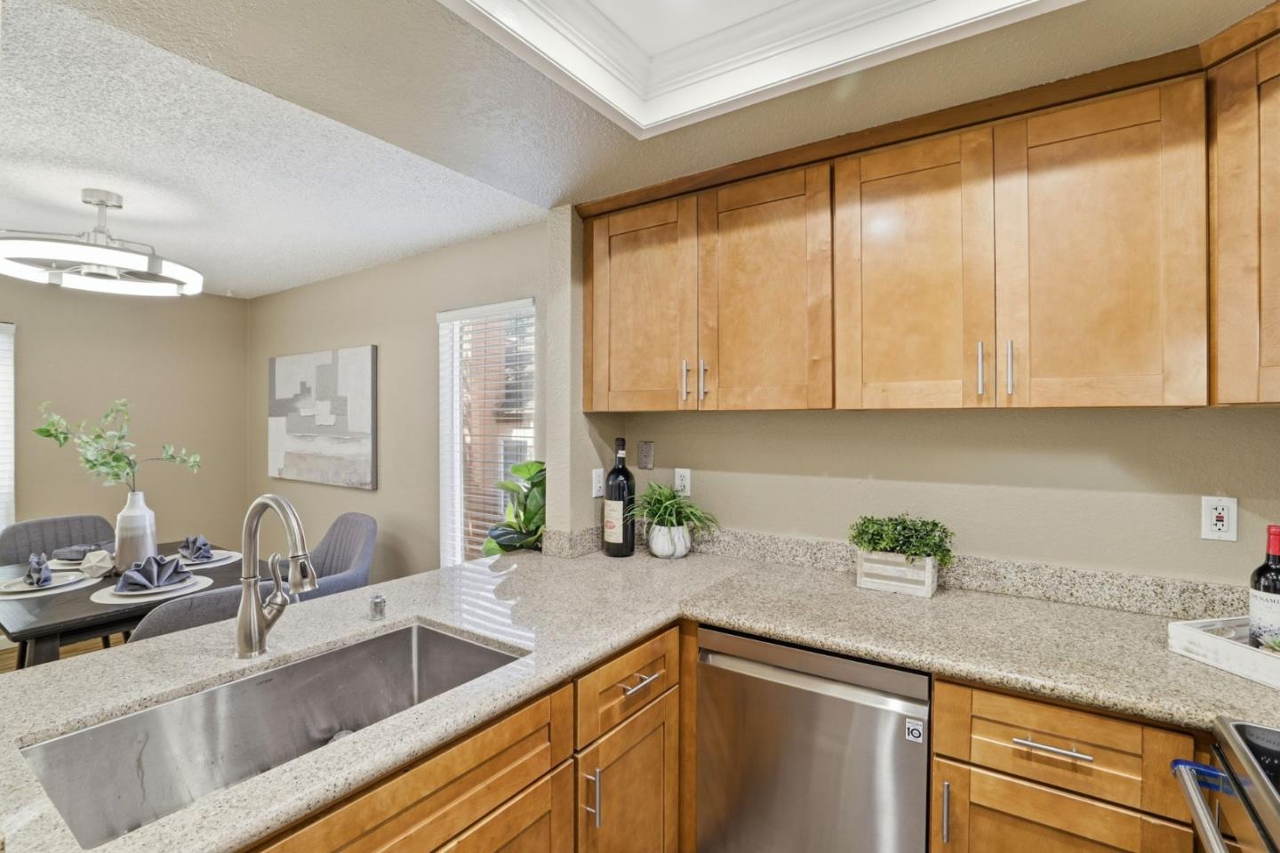 Photo #10: ML82047082 Listing: Photo #10