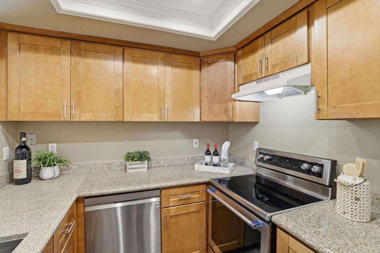Photo #9: ML82047082 Listing: Photo #9