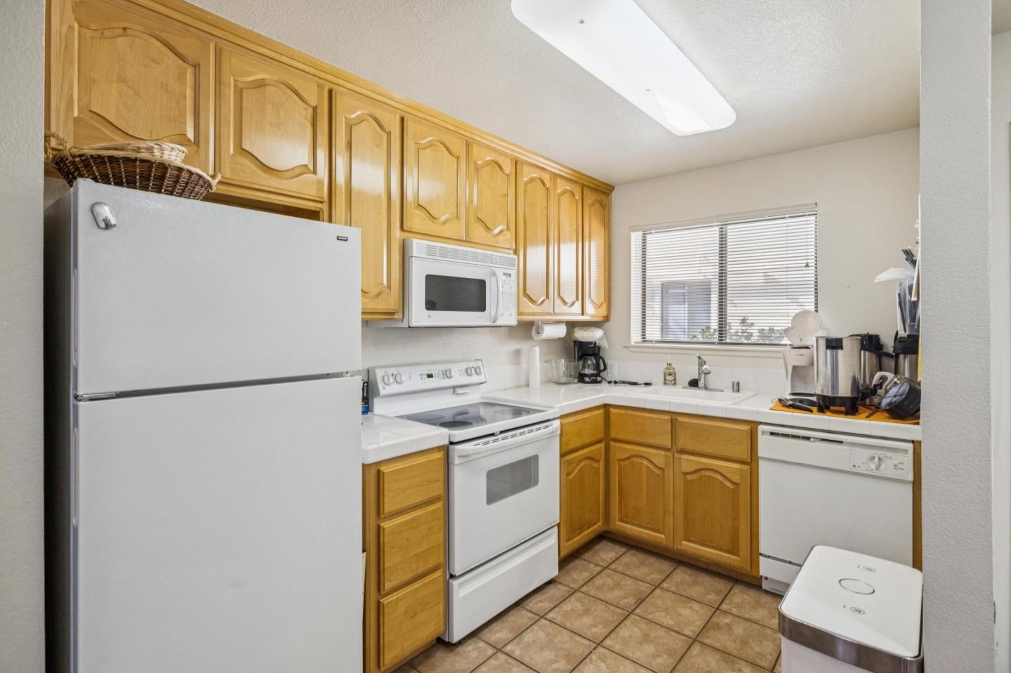 Photo #10: ML82047084 Listing: Photo #10