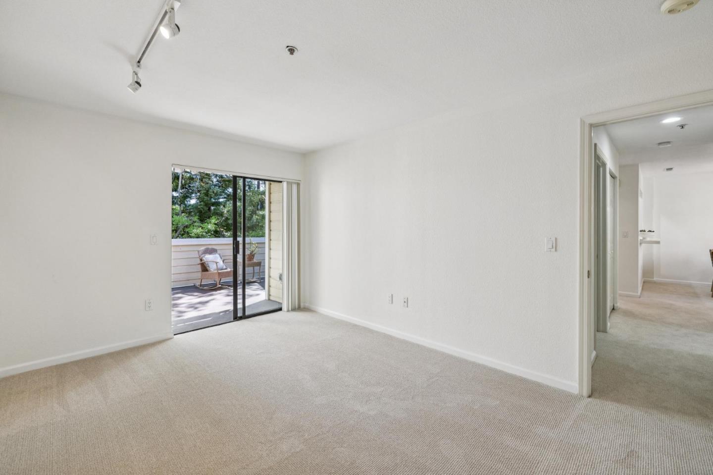 Photo #16: ML82047084 Listing: Photo #16