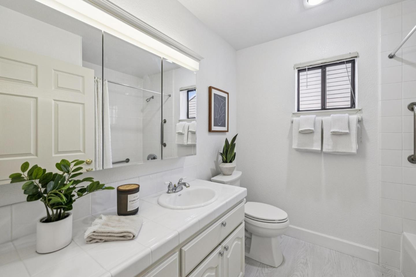 Photo #19: ML82047084 Listing: Photo #19