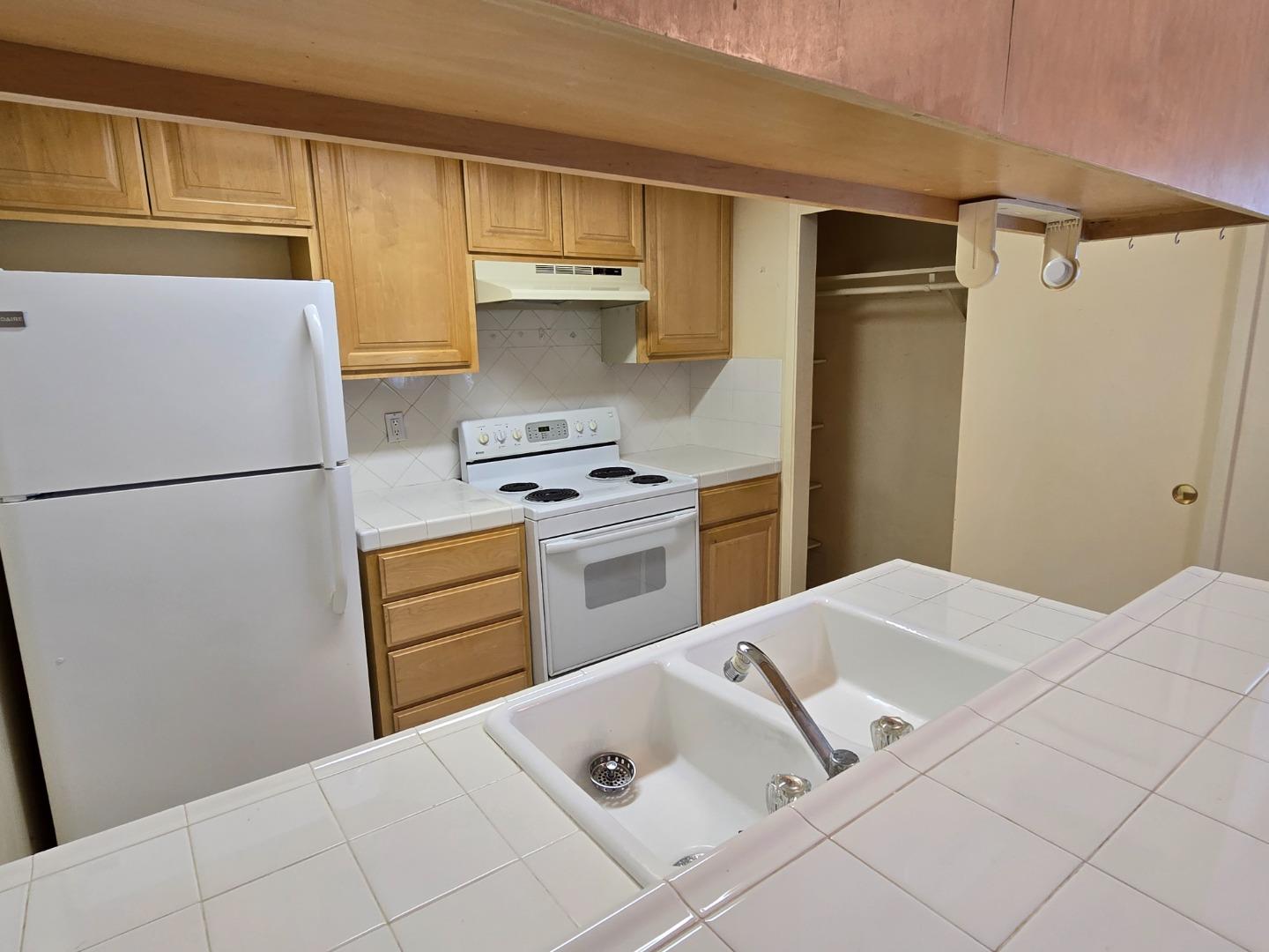 1314 Shawn DR 1, SanJose, CA 95118, Photo 7