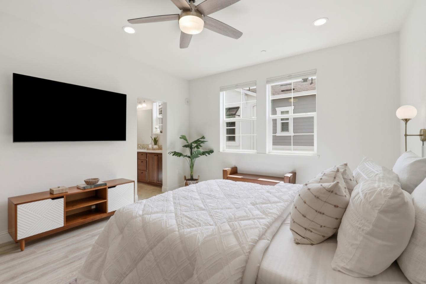 Photo #20: ML82047090 Listing: Photo #20