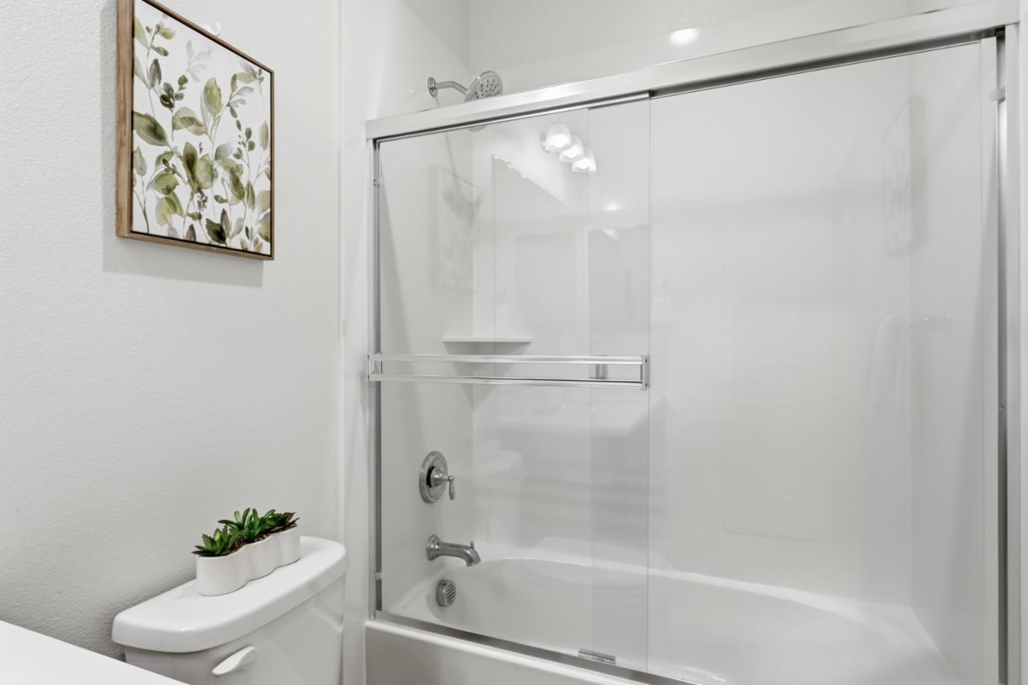 Photo #28: ML82047090 Listing: Photo #28