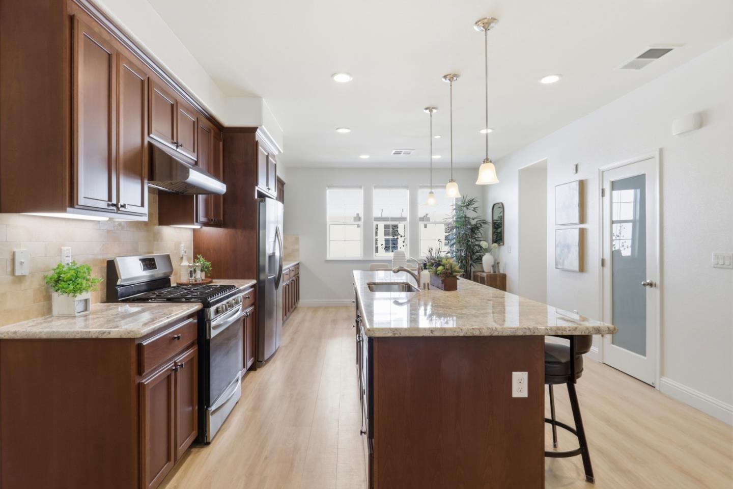 Photo #9: ML82047090 Listing: Photo #9