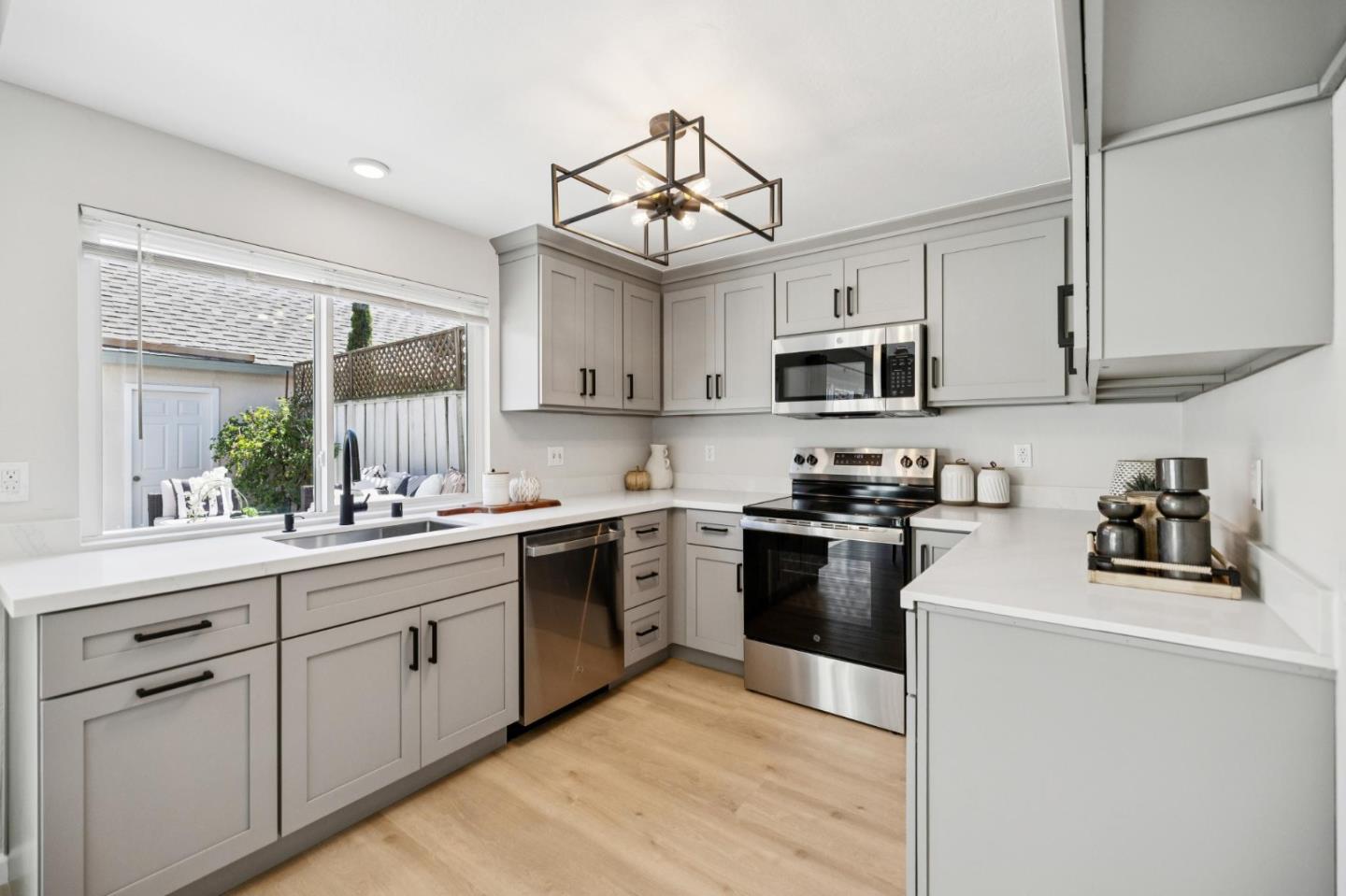 Photo #11: ML82047101 Listing: Photo #11