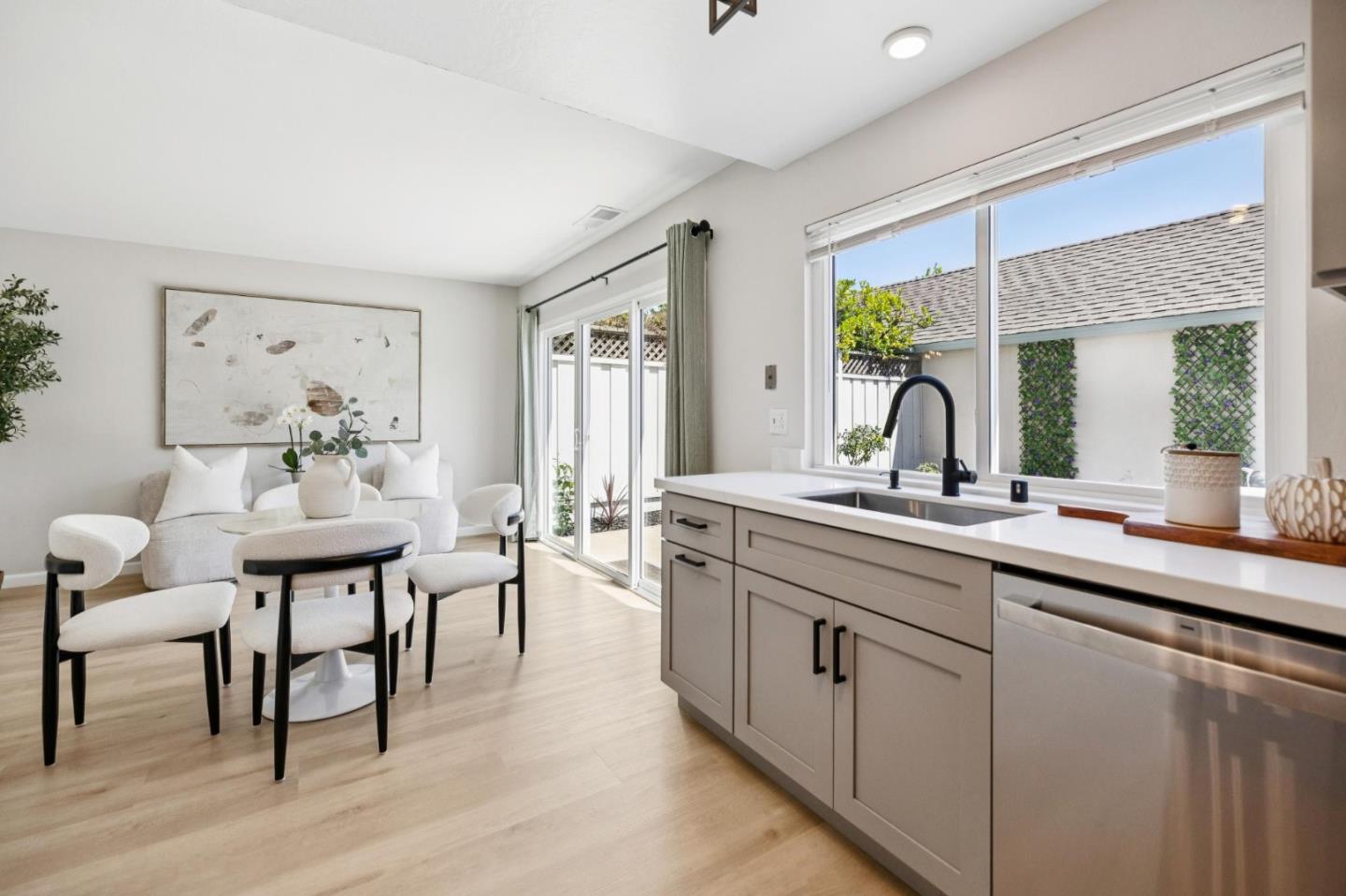 Photo #12: ML82047101 Listing: Photo #12