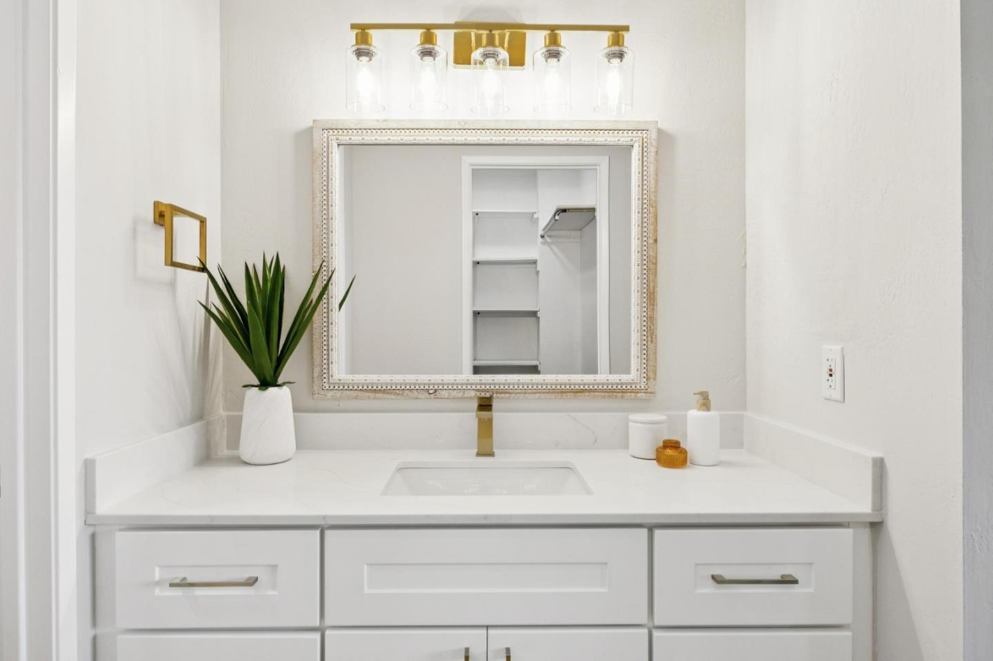 Photo #20: ML82047101 Listing: Photo #20