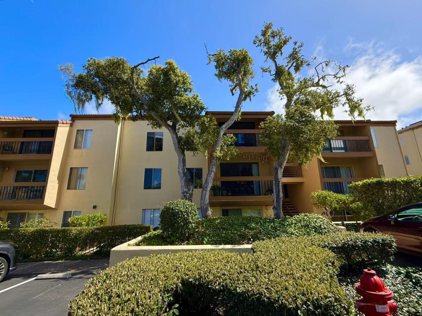 2308 Golden Oaks LN, Monterey, CA 93940, Photo 4