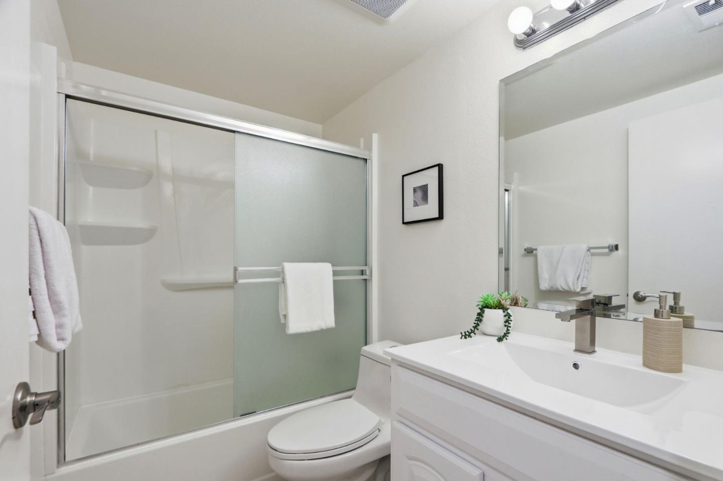 Photo #10: ML82047151 Listing: Photo #10