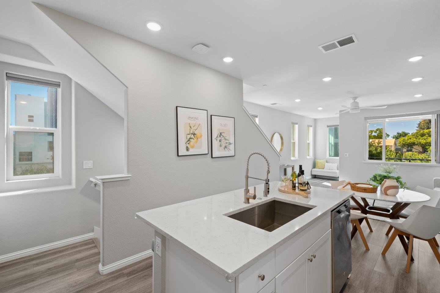 Photo #16: ML82047154 Listing: Photo #16
