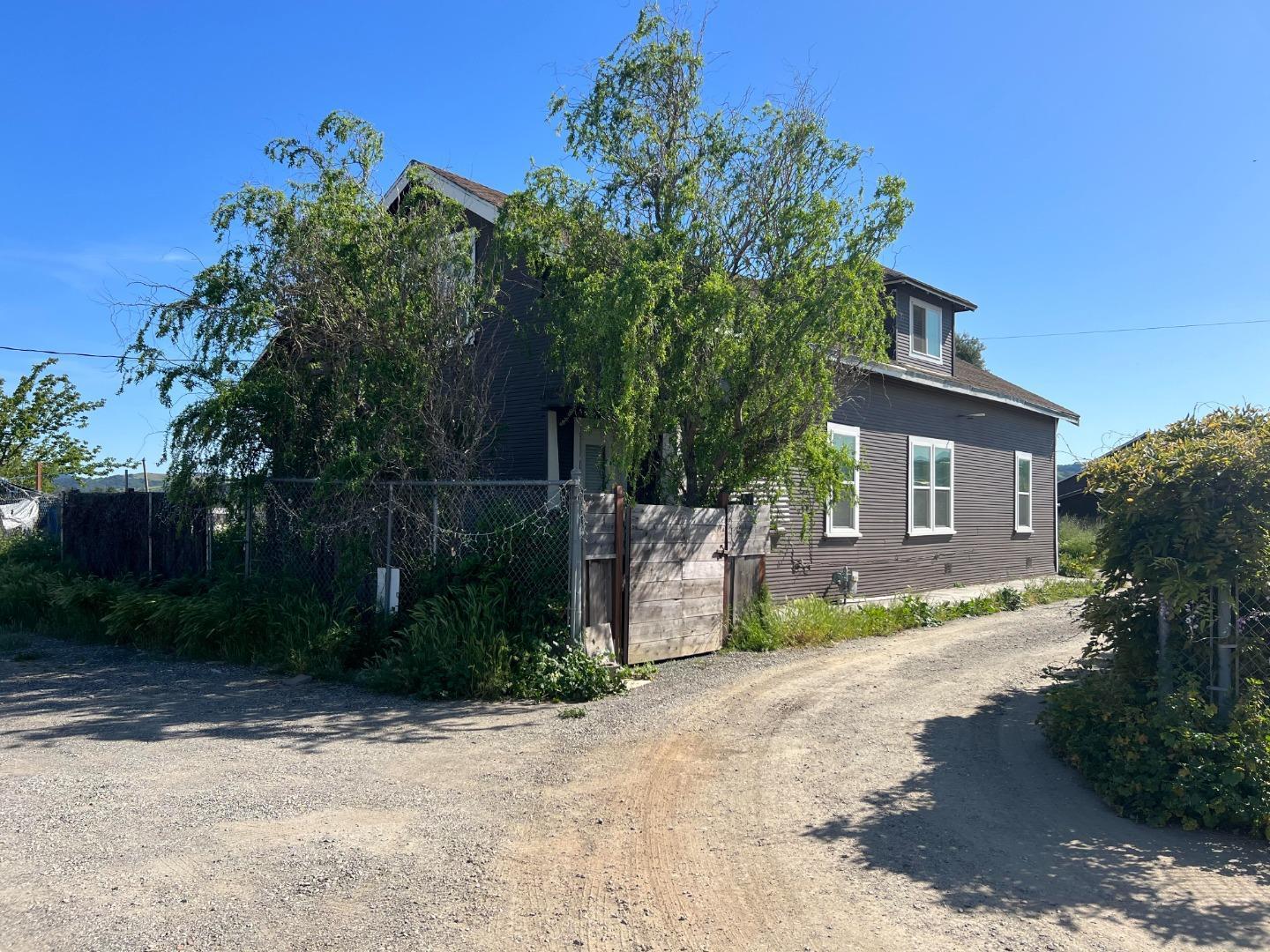 598 Palm AVE, MorganHill, CA 95037, Photo 2