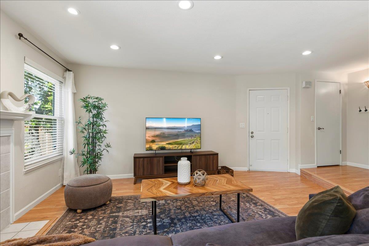 Photo #8: ML82047166 Listing: Photo #8