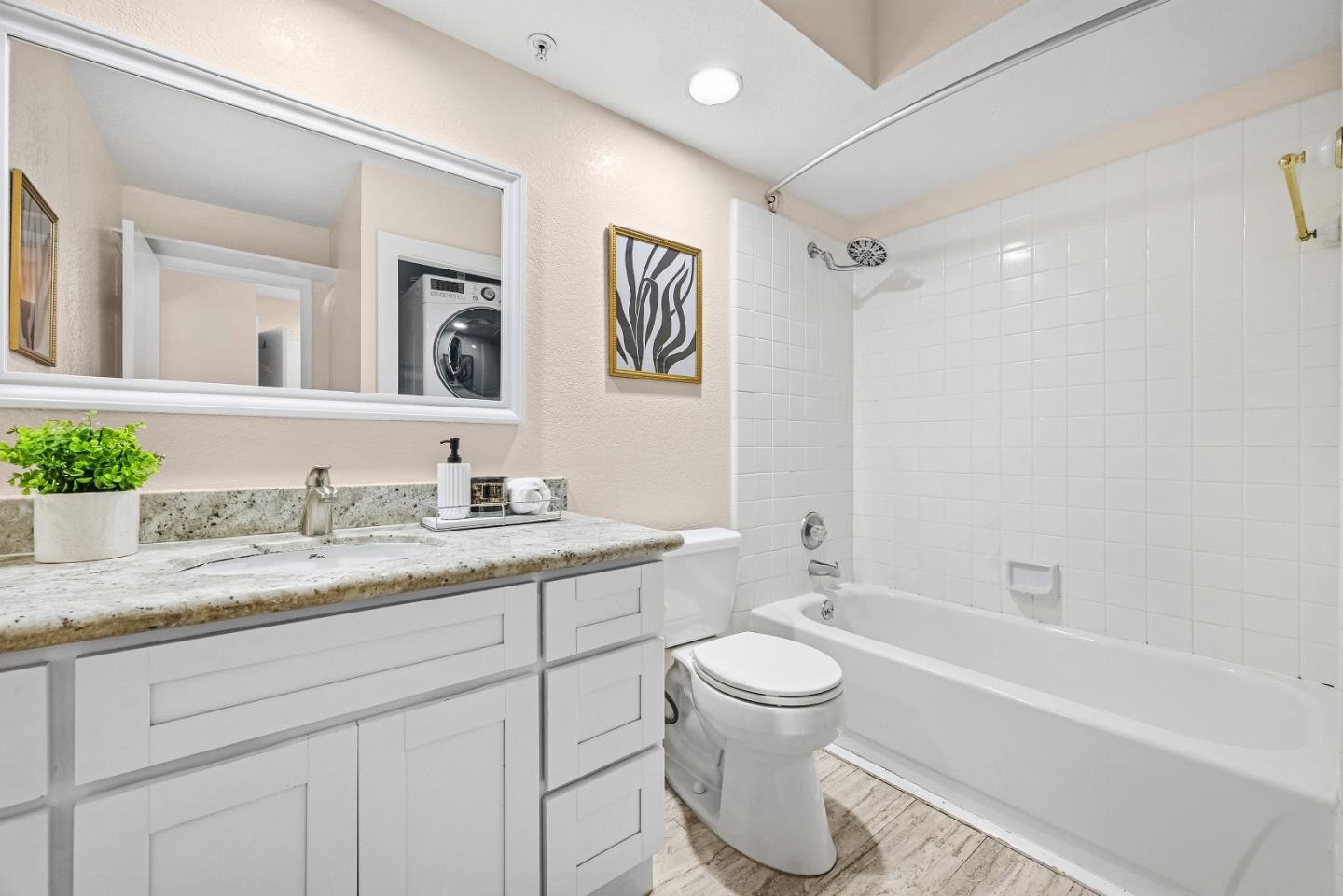 Photo #22: ML82047196 Listing: Photo #22