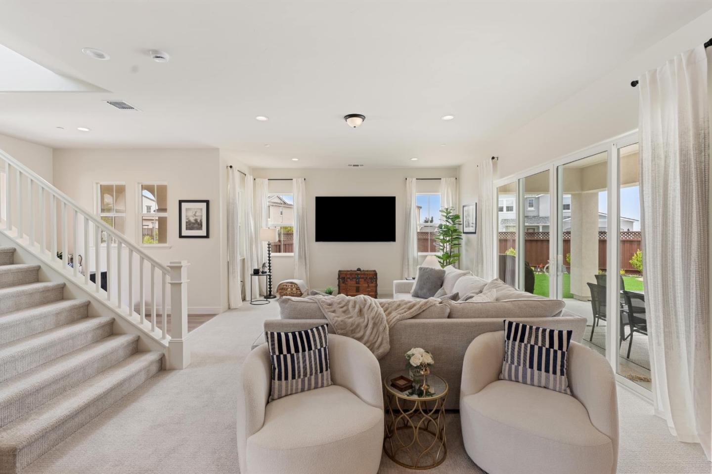 585 Santa Lucia WAY, Marina, CA 93933, Photo 6