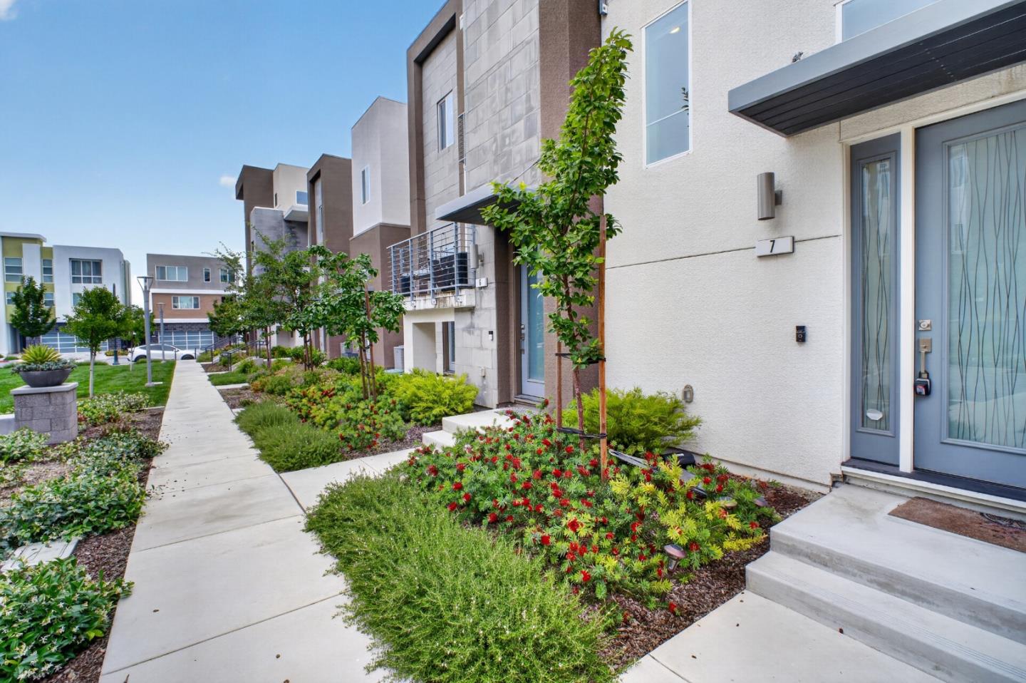 Photo #2: ML82047235 Listing: Photo #2