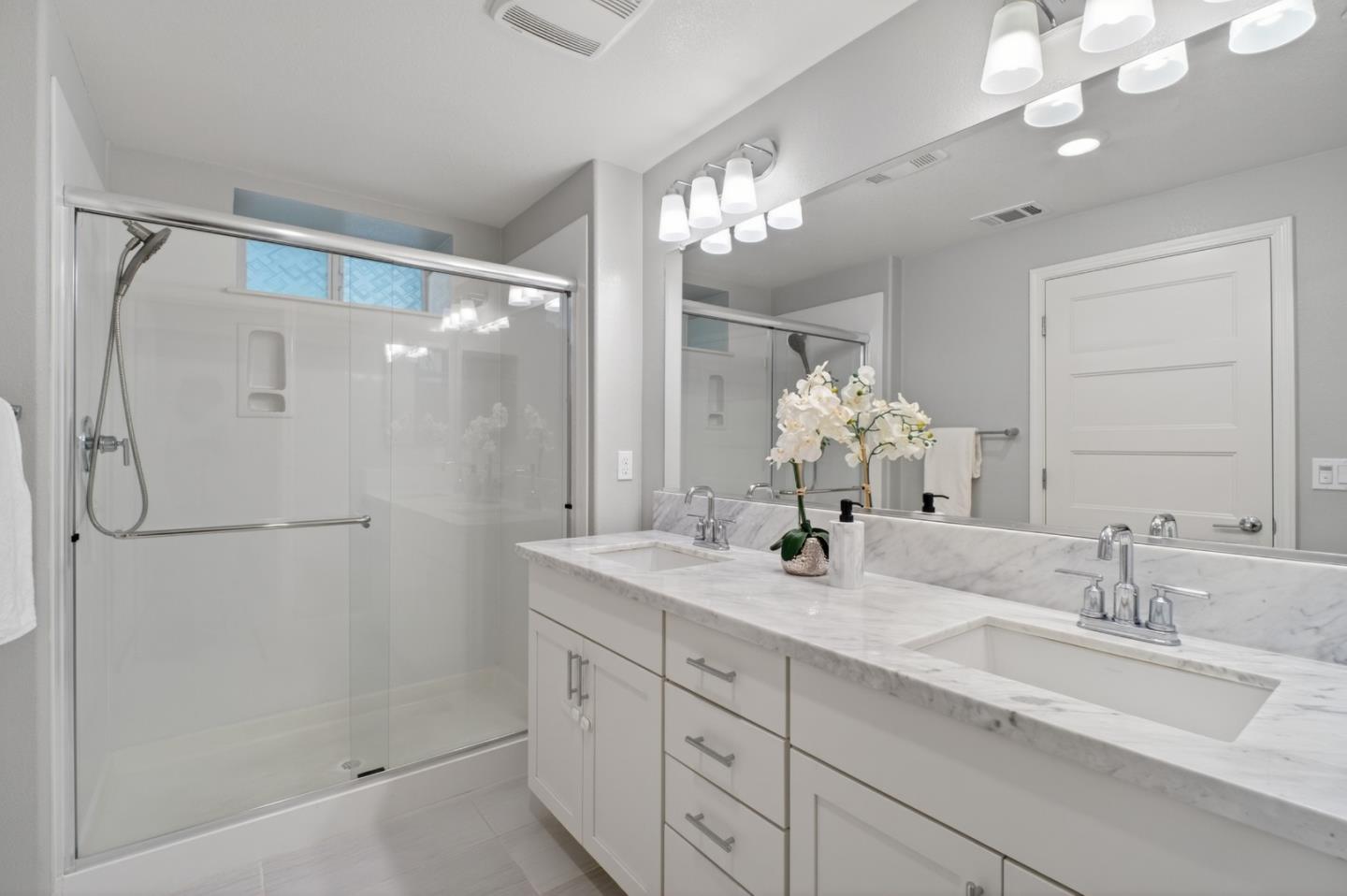 Photo #25: ML82047235 Listing: Photo #25